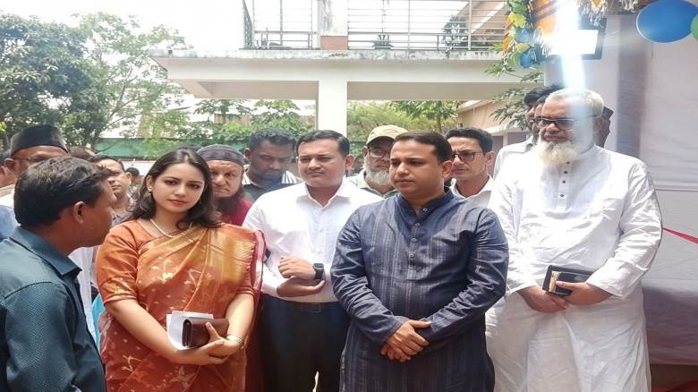 হালুয়াঘাটে ভূমি সেবা সপ্তাহের শুভ উদ্বোধন করলেন এমপি সালমান